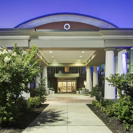 Holiday Inn Express Hotel & Suites Emporia By Ihg Dış mekan fotoğraf