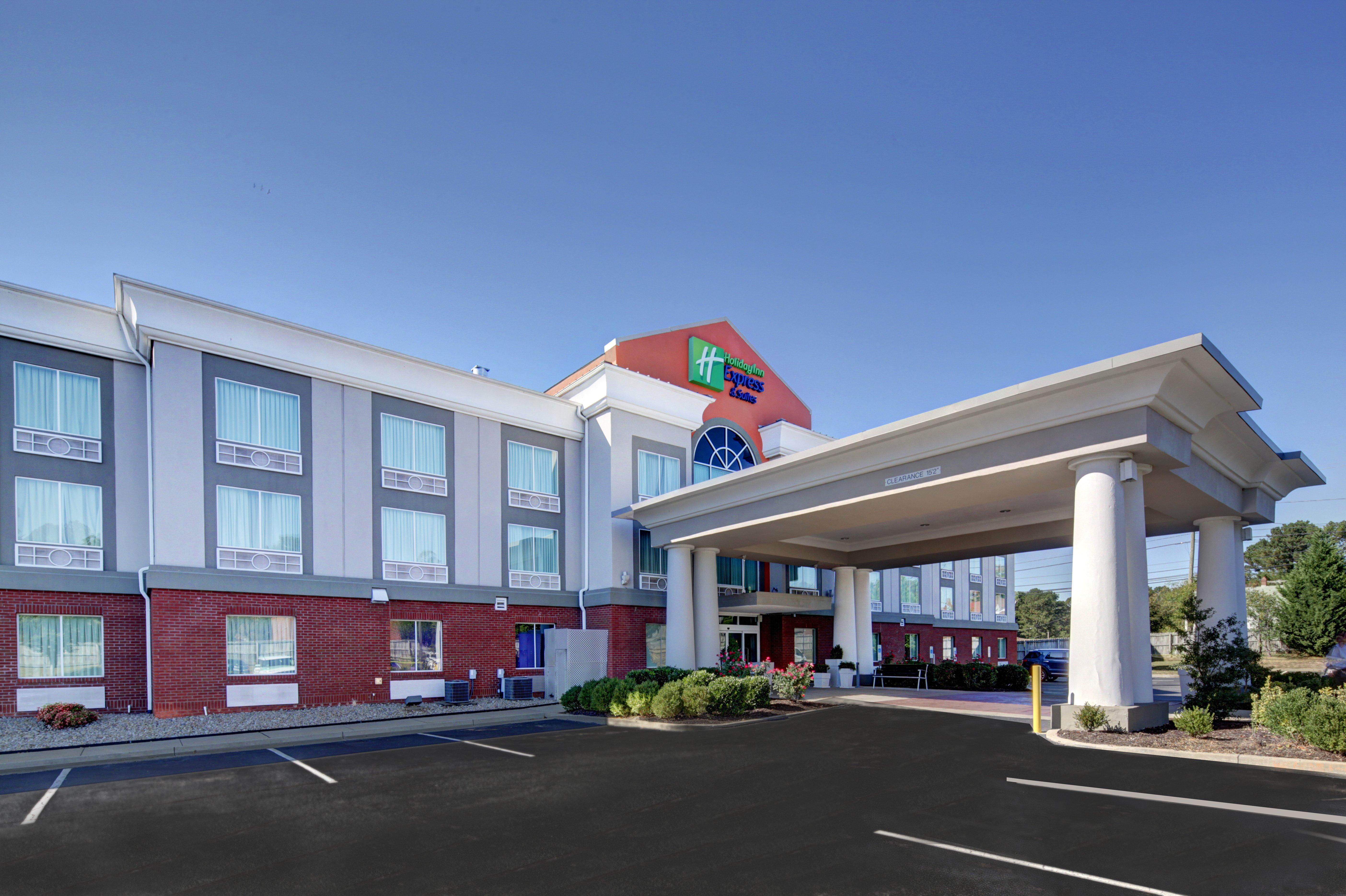 Holiday Inn Express Hotel & Suites Emporia By Ihg Dış mekan fotoğraf