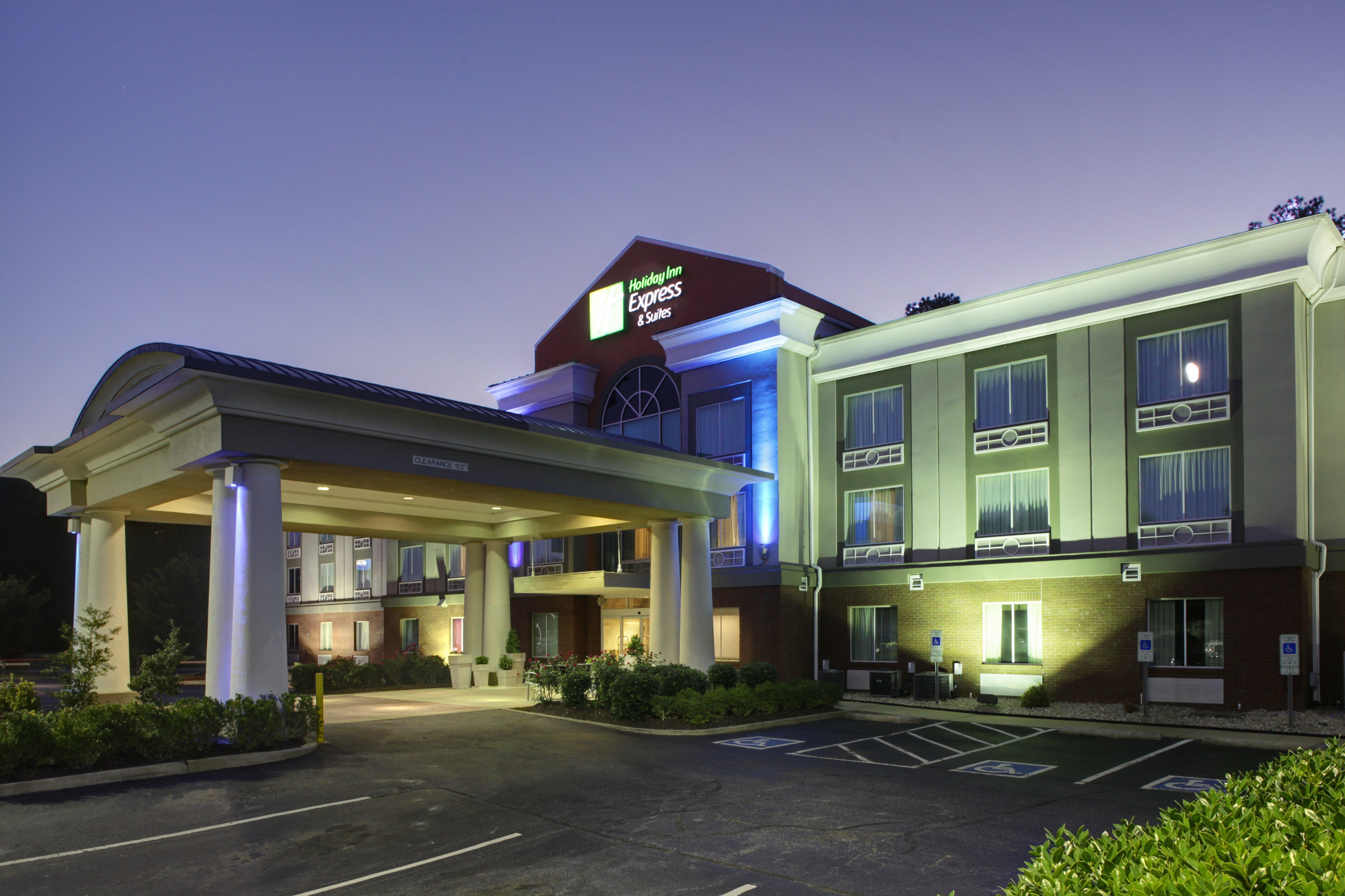 Holiday Inn Express Hotel & Suites Emporia By Ihg Dış mekan fotoğraf