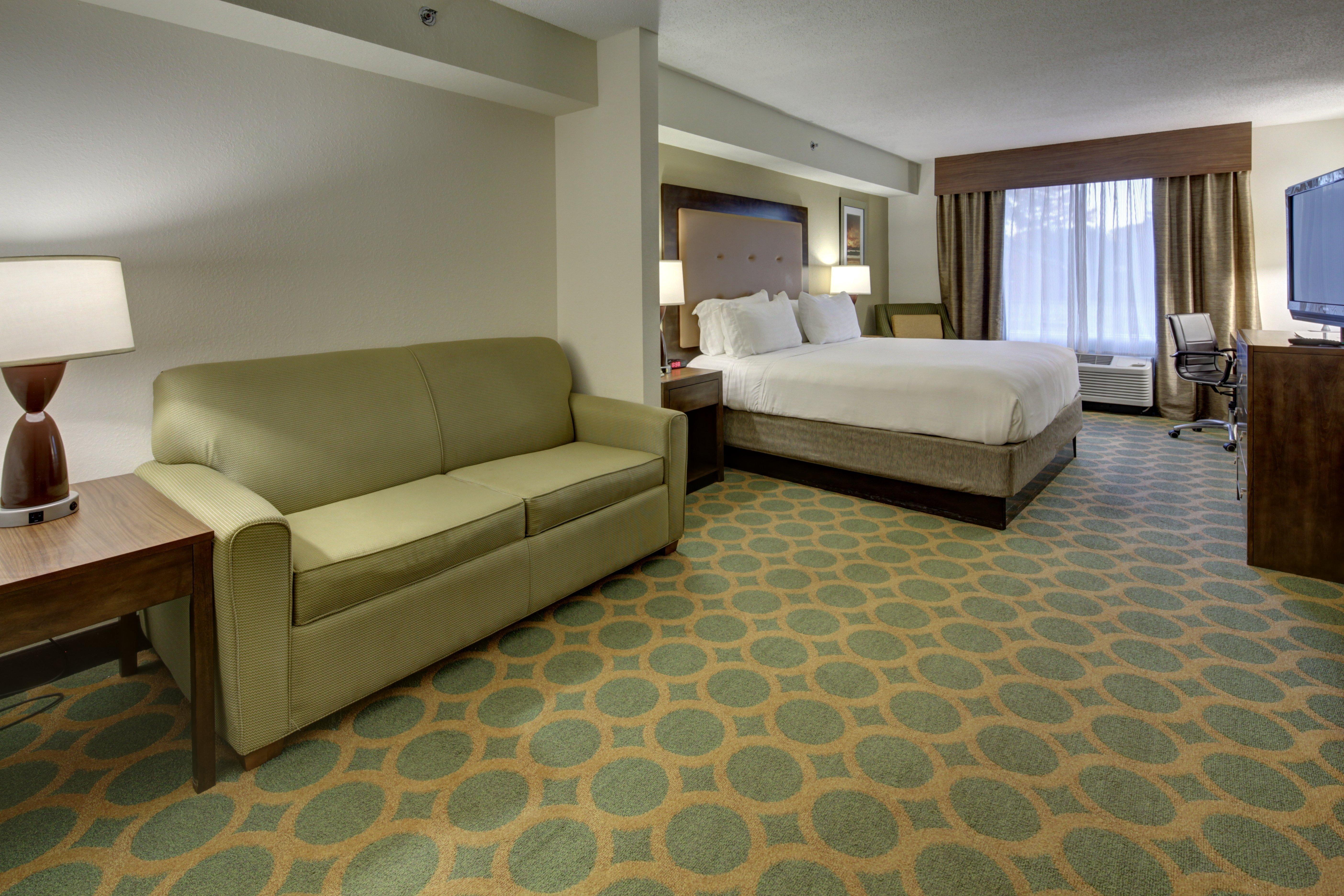 Holiday Inn Express Hotel & Suites Emporia By Ihg Dış mekan fotoğraf